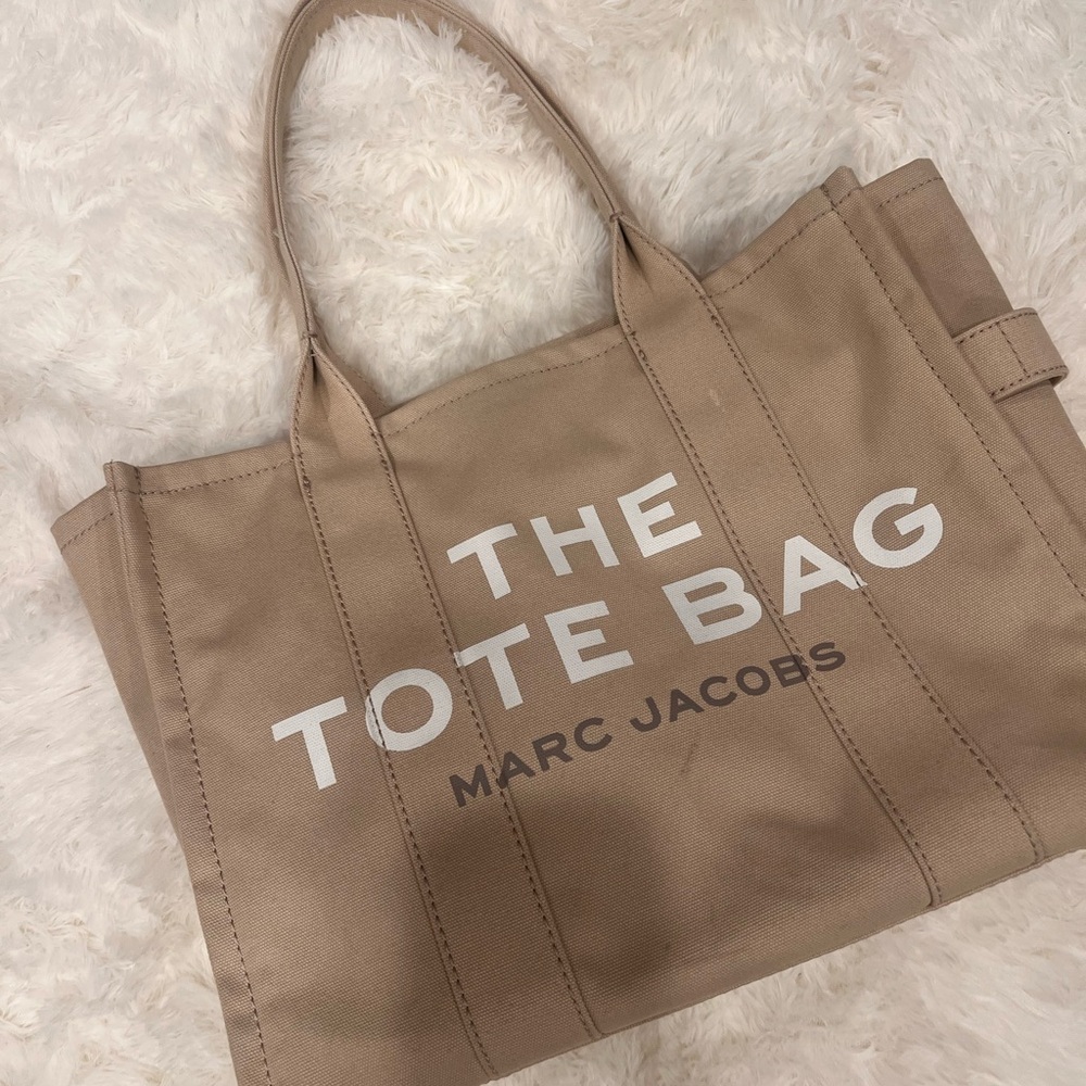 Marc Jacobs Beige Tote Bag Large Authentic